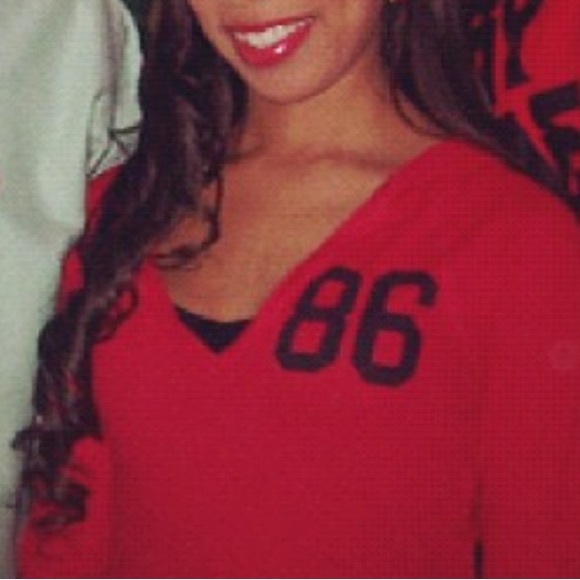 Victoria’s Secret PINK Red Thermal set - Picture 6 of 6